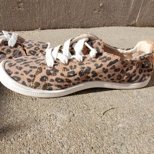 roxy bayshore cheetah